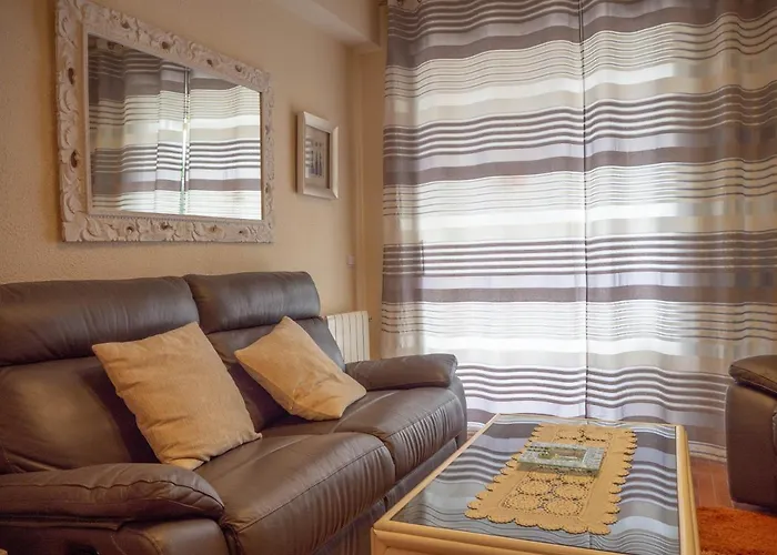 Embajador 1 Per 4 Persones A Primera Linia De Mar Appartement *